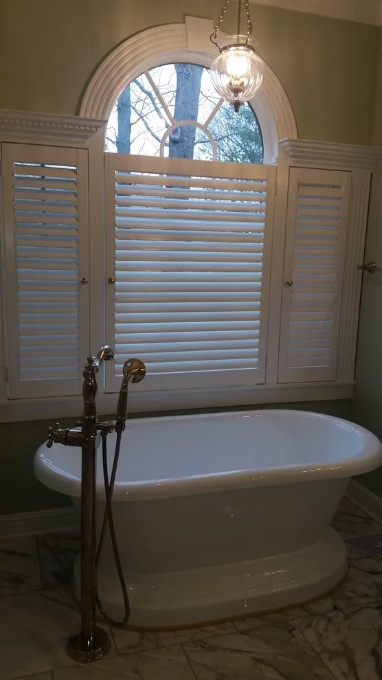 Valparaiso Stone Bath by Guinn Construction LLC - Photo 2