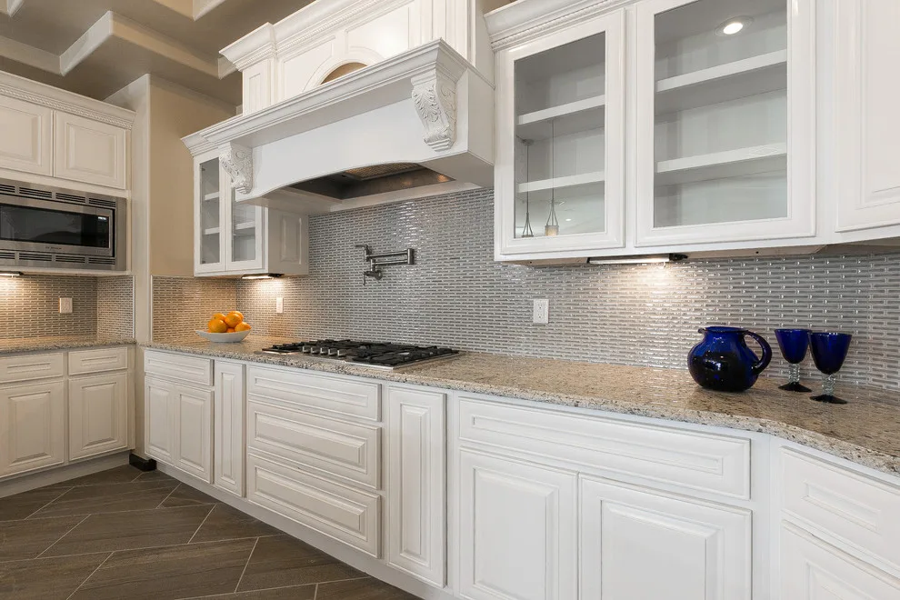 Through Quijano by Bella Vista Custom Homes, Inc. - Photo 18