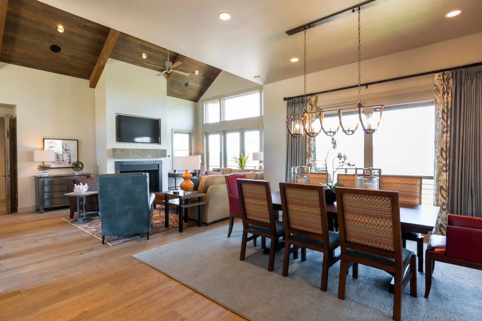 Triumph Lodge Cabin Residences by Big-D Signature - Photo 7