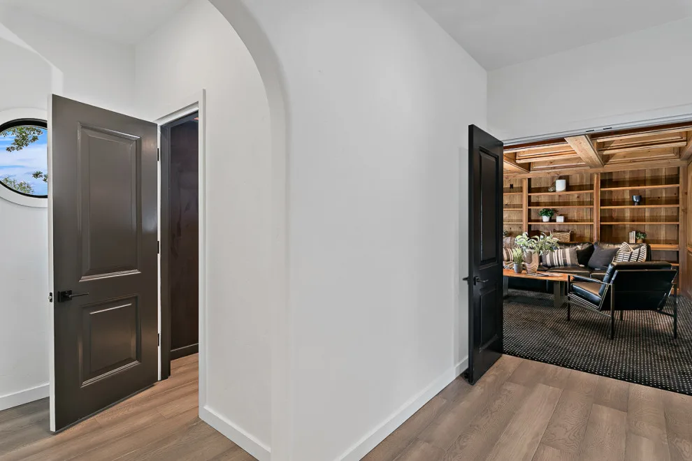 W Summit Bello by Urban Design + Build - Photo 39