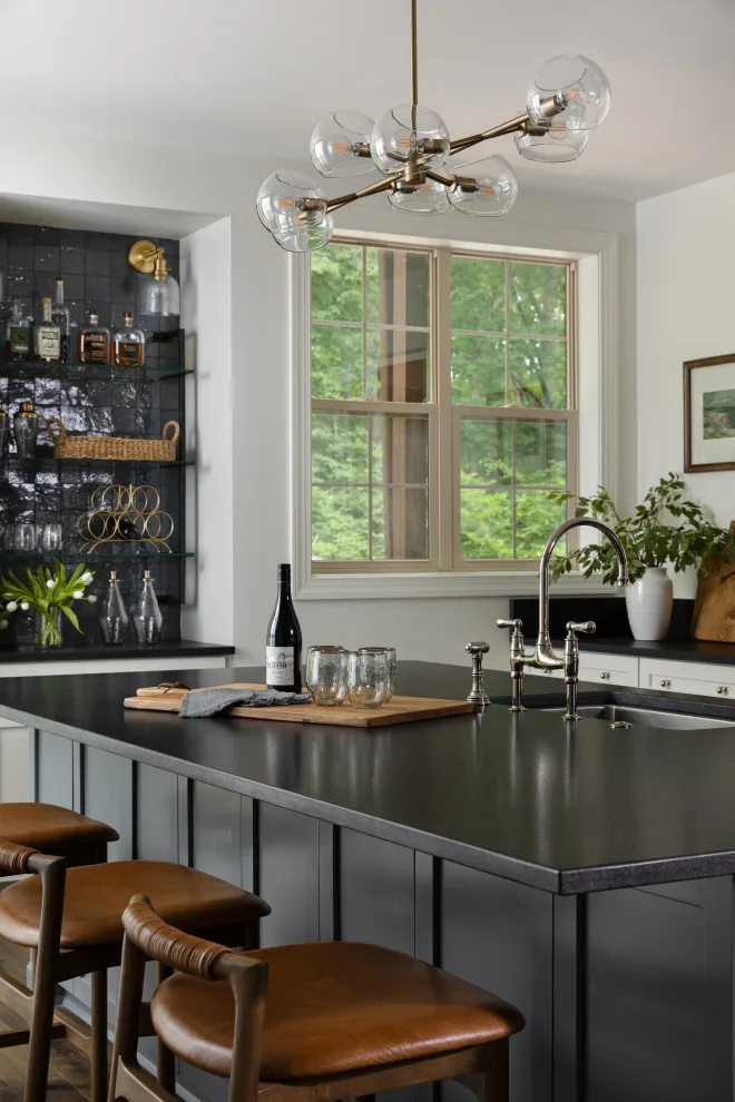 Aguilar Design Studio - Photo 4