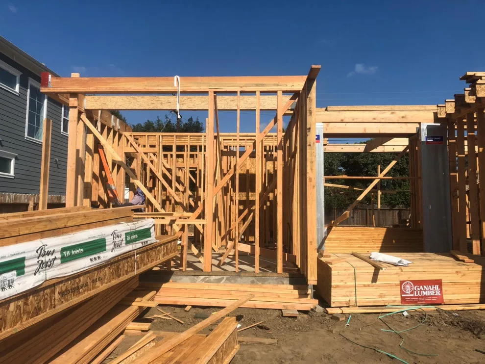 New Construction Home on Palms Blvd by Construction District Inc. - Photo 4