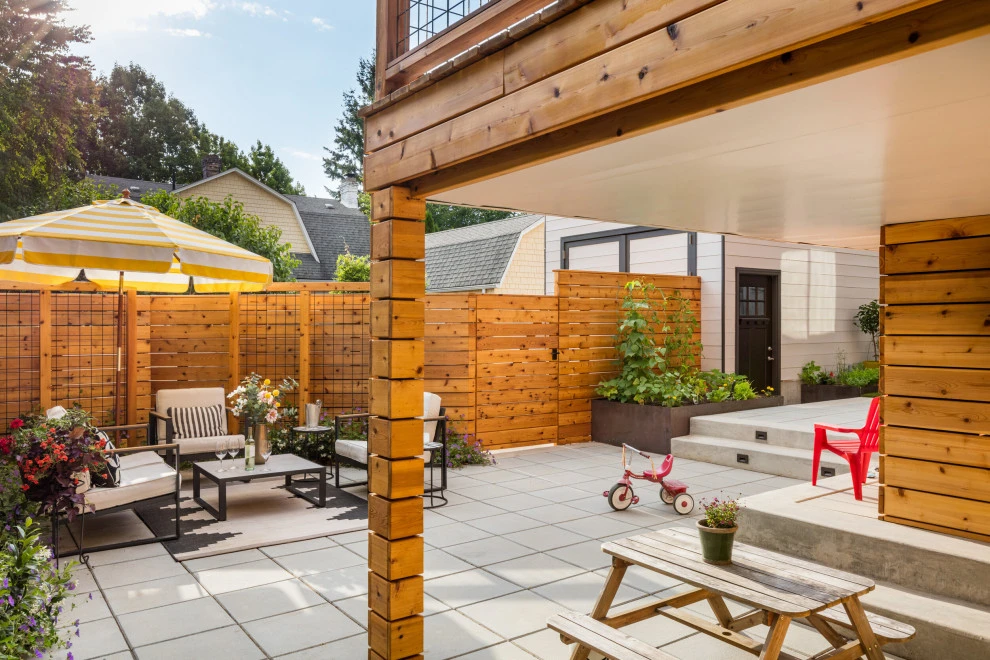 Laurelhurst Courtyard by Sage And Stone LLC - Photo 3