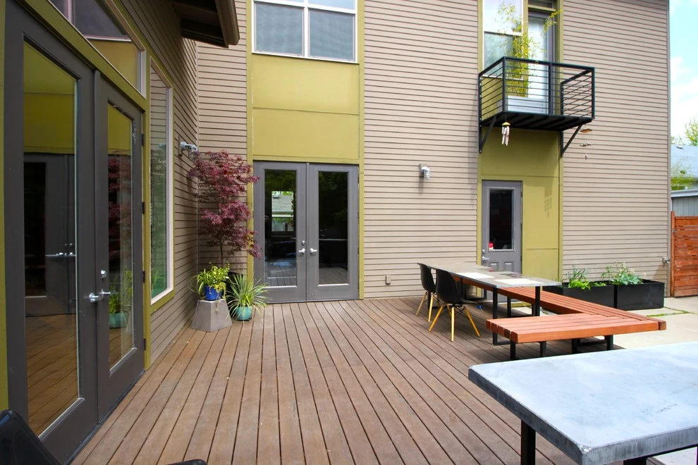Contemporary Courtyard - (Seattle, WA) by Sage And Stone LLC - Photo 7