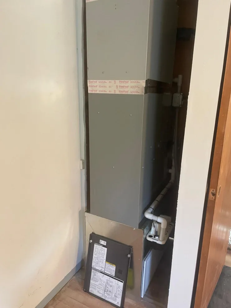 climate control system by E&M Heating And Cooling - Photo 5