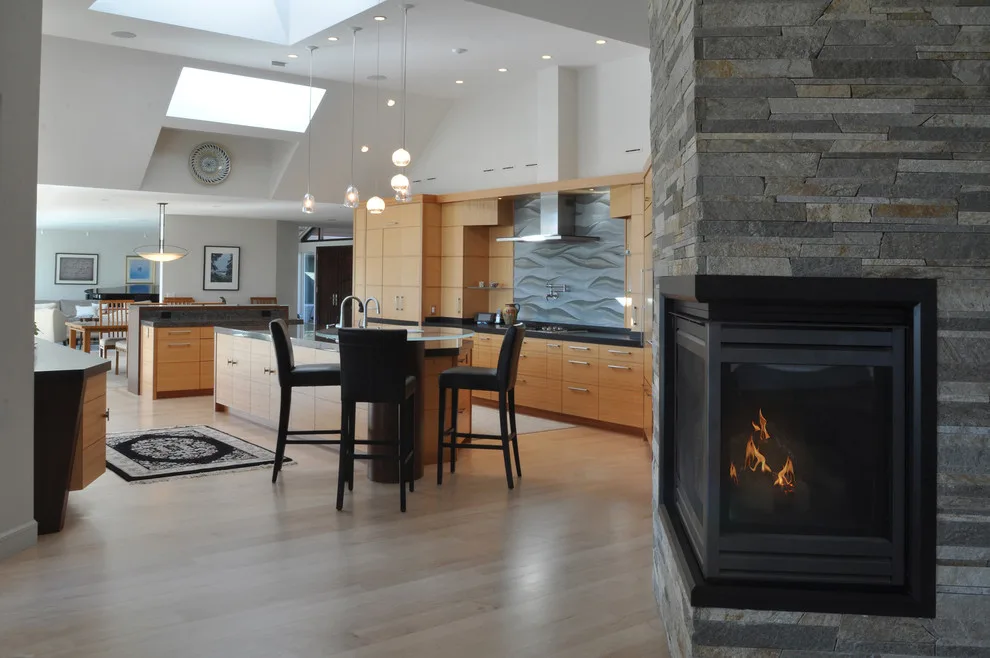 Tailored Waterfront Residence by TJ's Plumbing And Heating, Inc. - Photo 3