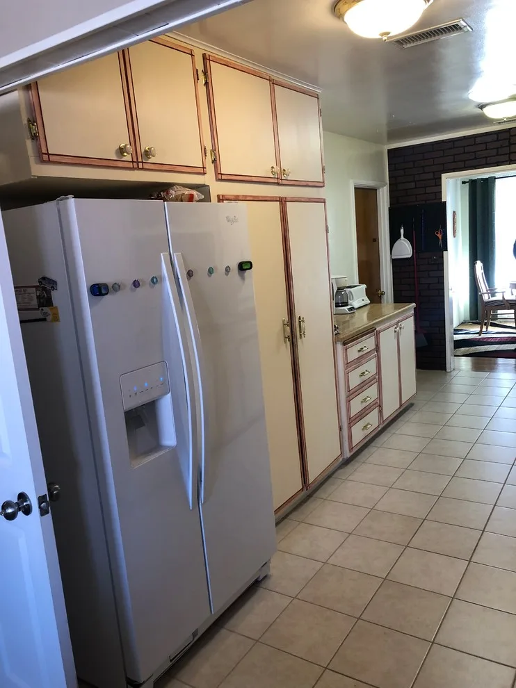 Kitchen Renovation by Construction District Inc. - Photo 2