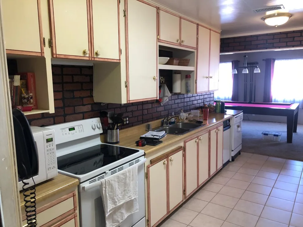 Kitchen Renovation by Construction District Inc. - Photo 6
