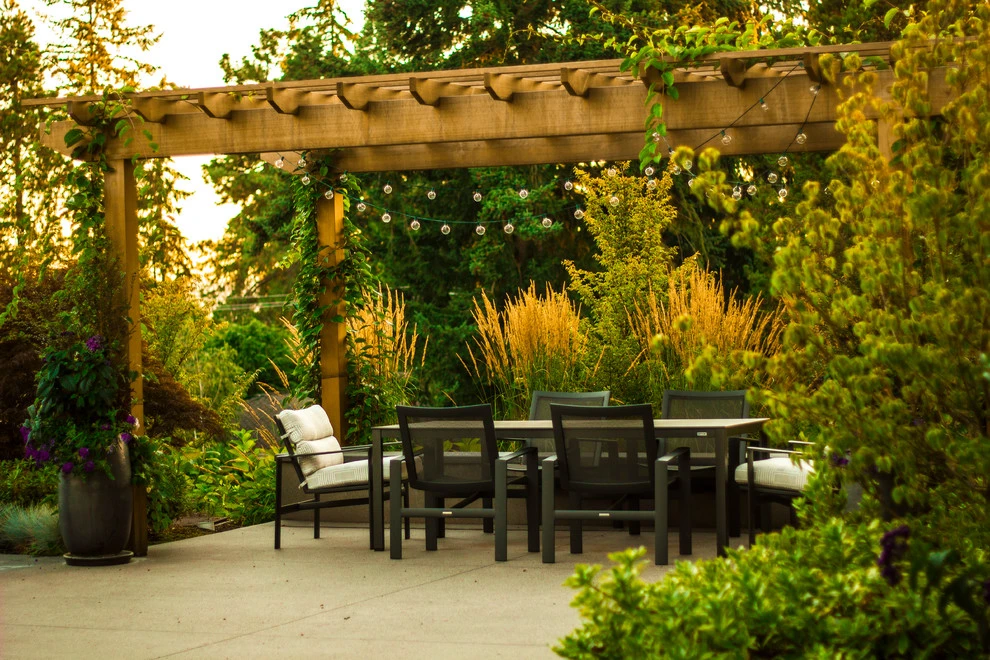 Clyde Hill Residence -Clyde Hill, WA by Studio 342 Landscape Architecture - Photo 4