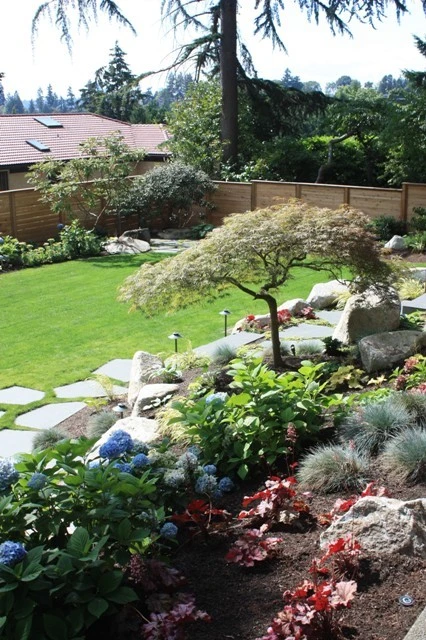 Bellevue Residence by Studio 342 Landscape Architecture - Photo 3