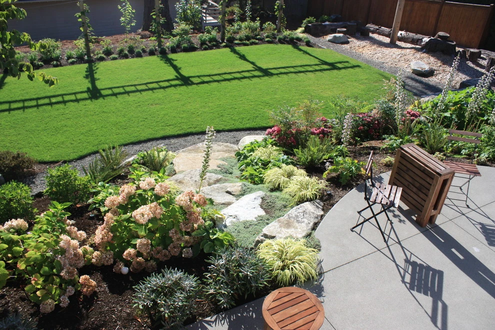 Spirit Ridge Residence -Bellevue, WA by Studio 342 Landscape Architecture - Photo 4