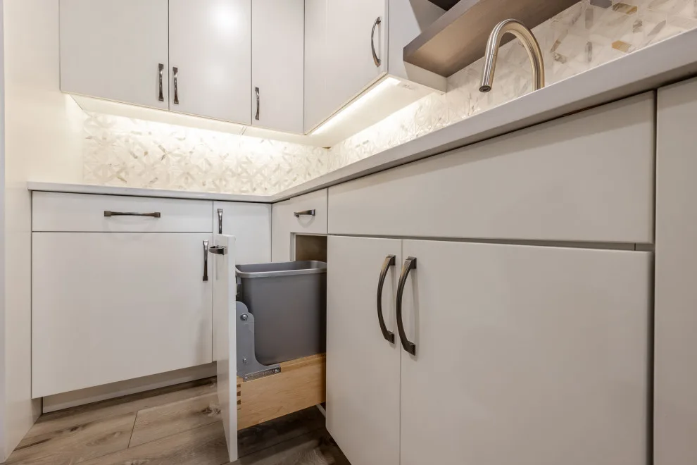 Doris and Charlie's Condo Culinary Space by TRS Designs, Inc (Kitchens, Baths, & More) - Photo 13