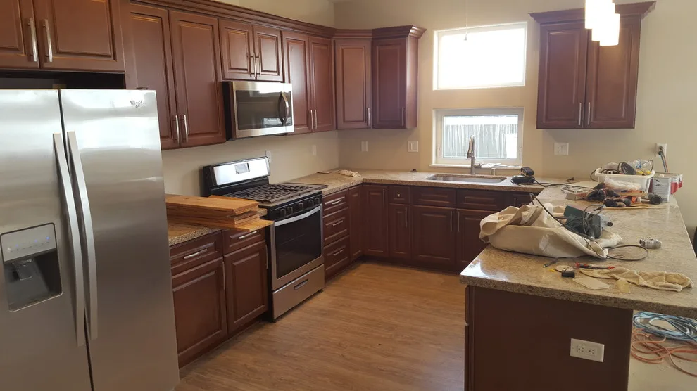 Signature Cabinets And Design - Photo 6