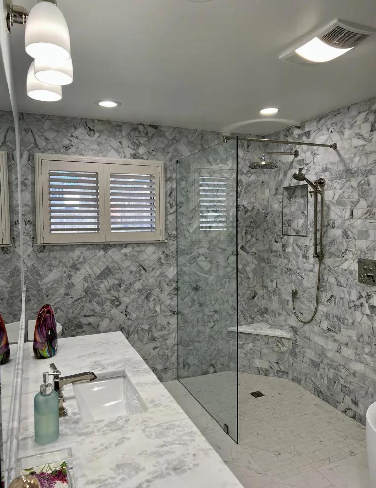 Eastborough Guest Bathroom by Erin Welner Interiors, LLC - Photo 3