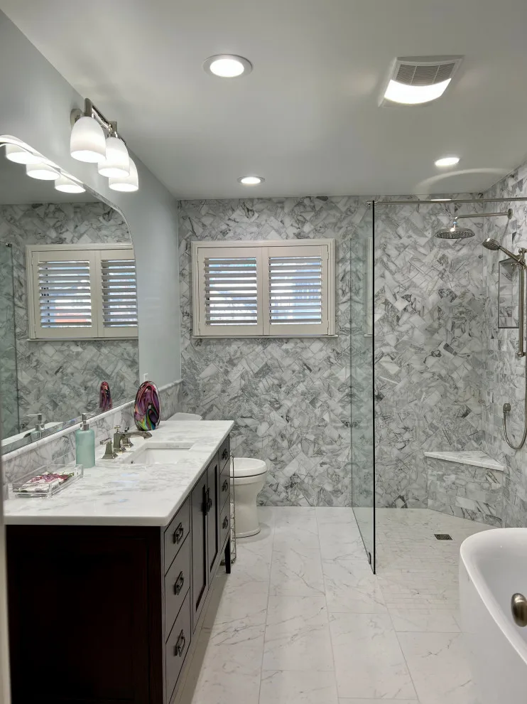 Eastborough Guest Bathroom by Erin Welner Interiors, LLC - Photo 7