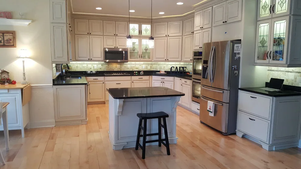 Emerald Park Culinary Space by Lowe's Of South Springfield, MO - Photo 11