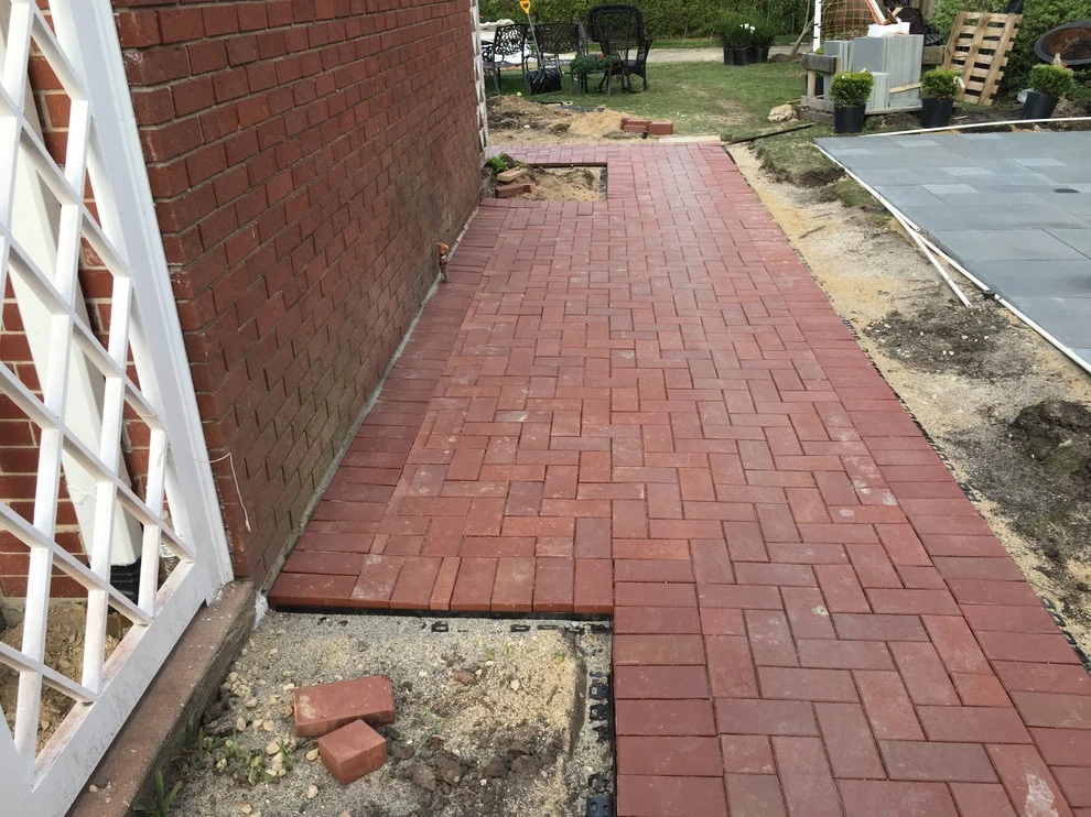 Hardscape by Sylvia's Landscaping Company, LLC - Photo 8
