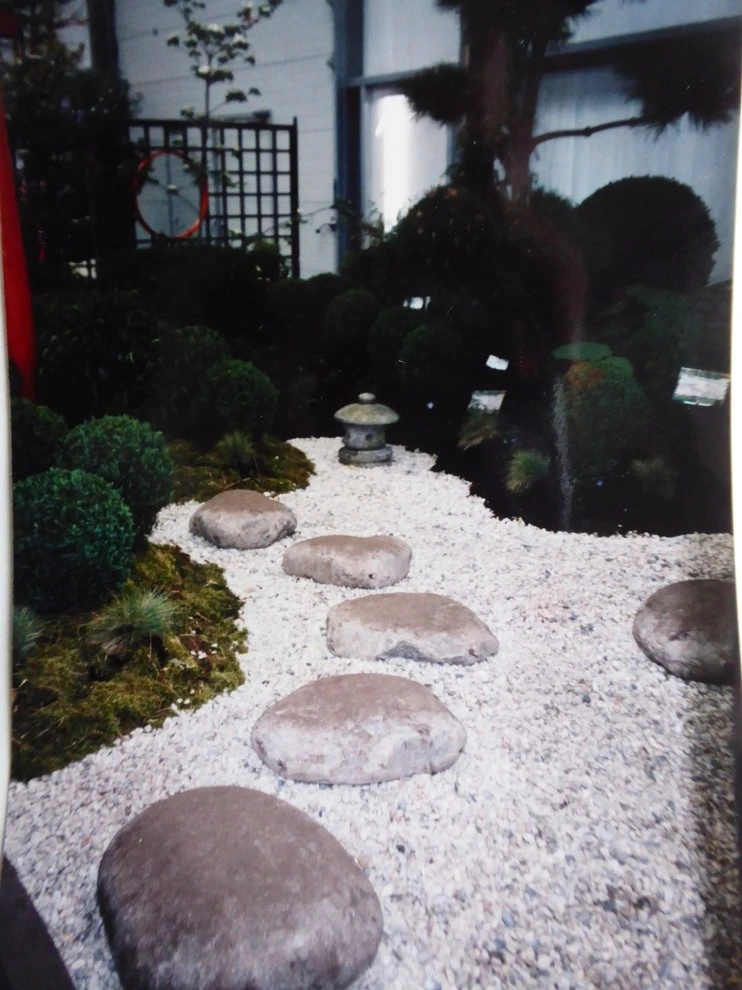 Sylvia's Landscaping Company, LLC - Photo 8