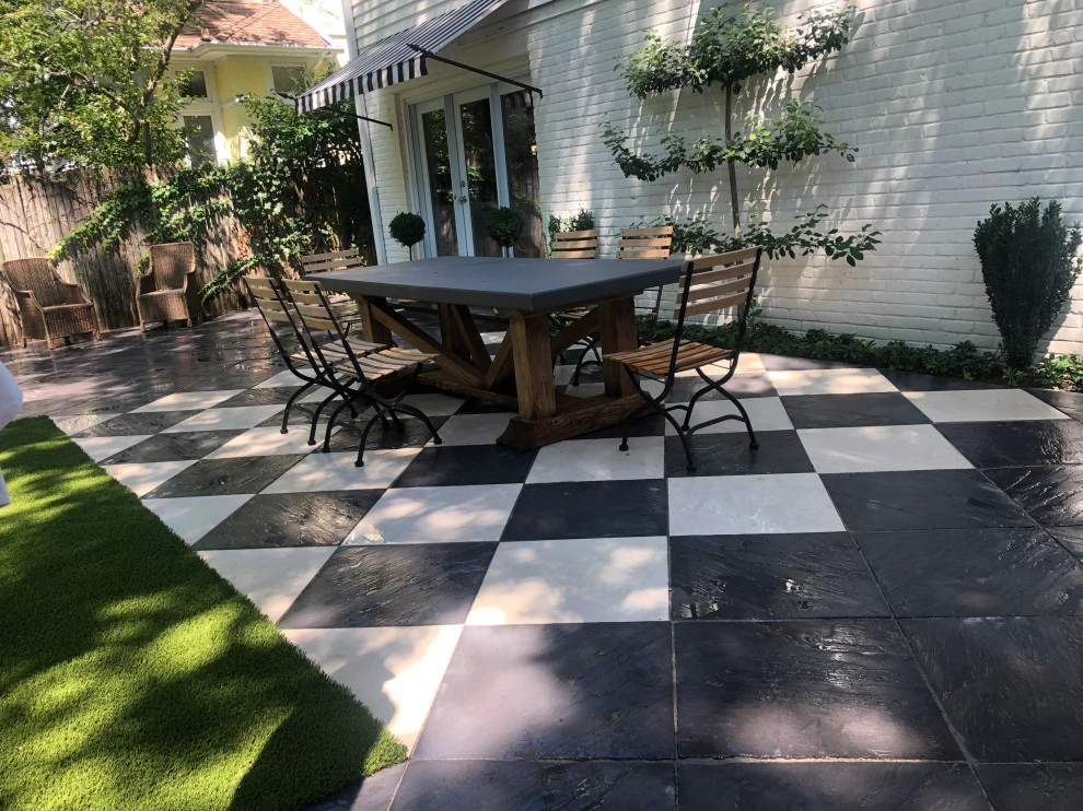 Patio by Sylvia's Landscaping Company, LLC - Photo 7