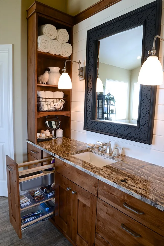 Farmhouse Primary Bathroom by Kathleen Donohue, Neil Kelly Co. - Photo 3