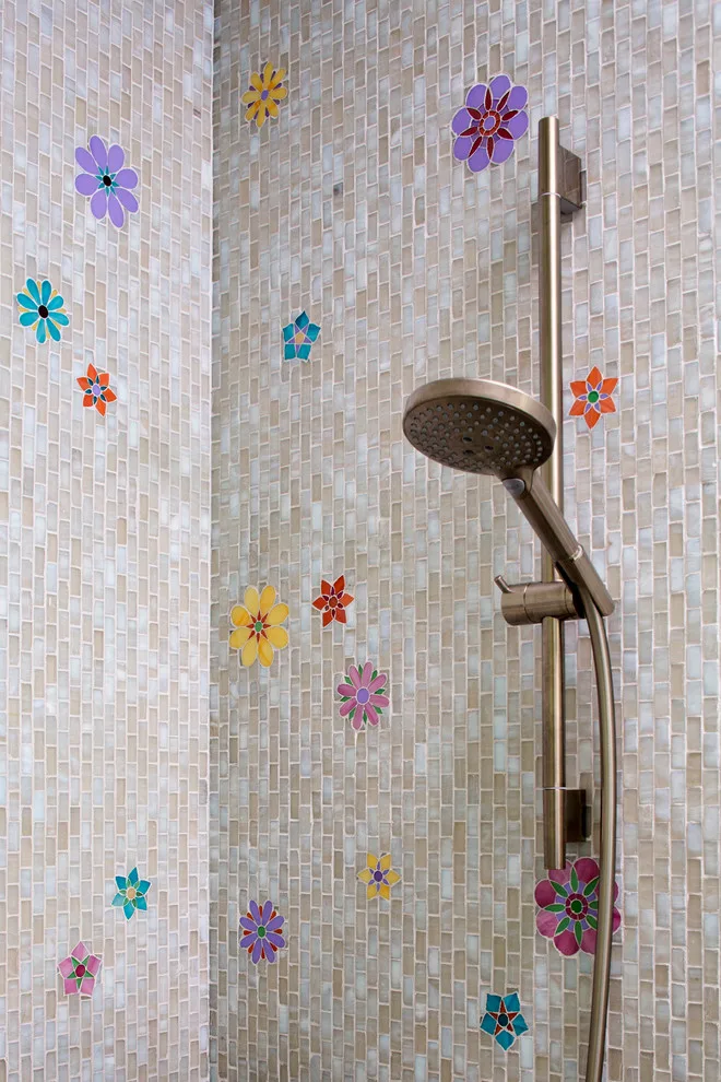 Floral Energy - Sibling Retreat by Melinamade - Residential Design + Interiors - Photo 2