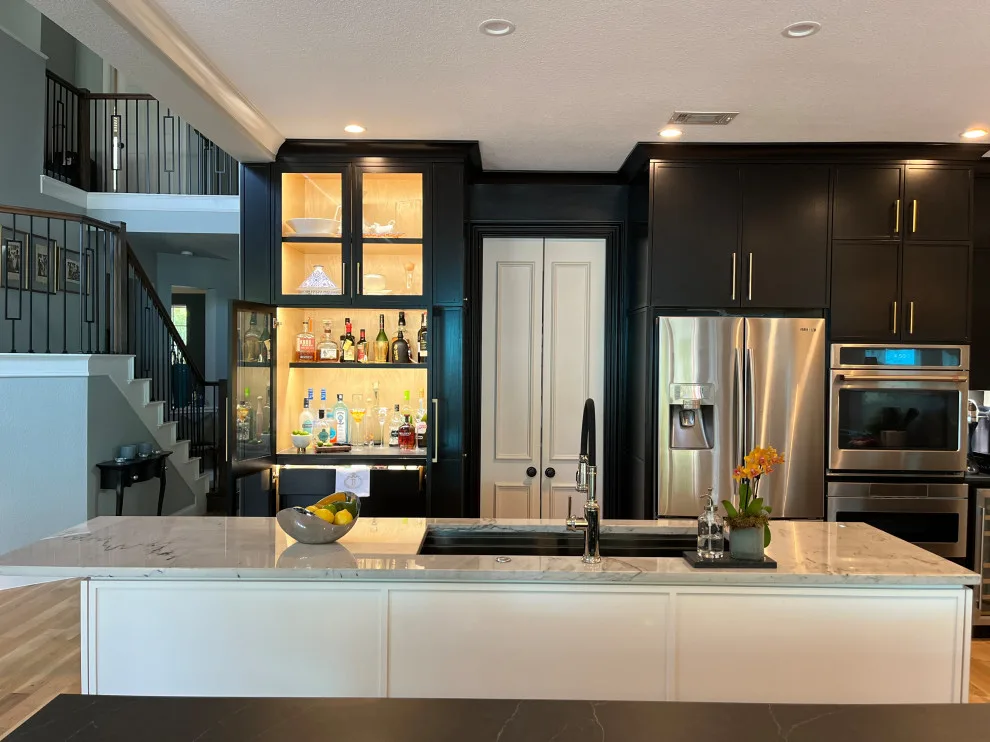 Contemporary City Chef's Kitchen by Decor Muse - Photo 16