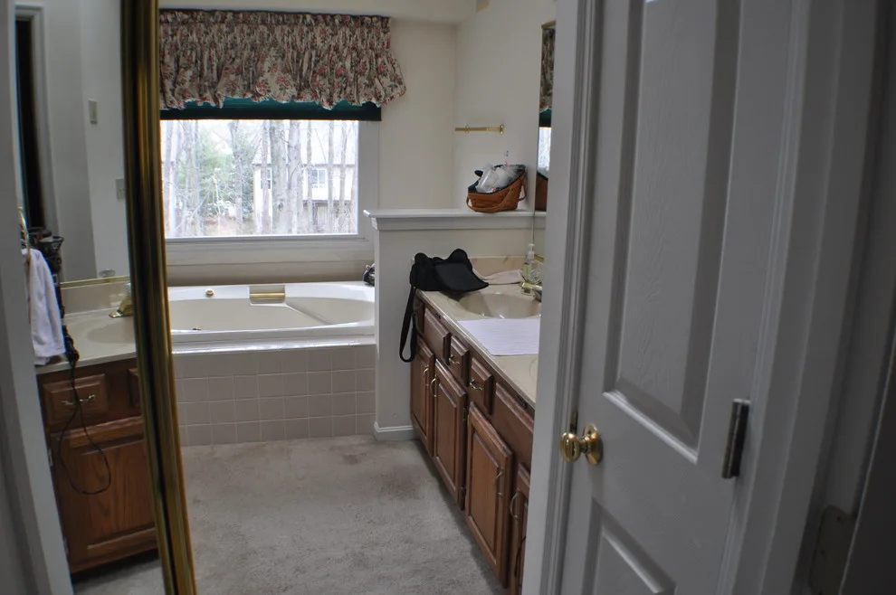 Transforming Dated into Glamorous - Master Retreat by Envision - Photo 8