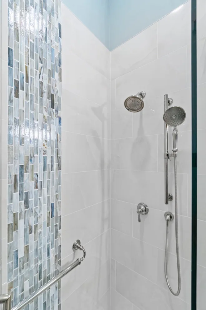 Complete Residence in The Colony by DaVinci Kitchens, Bath, & Cabinetry - Photo 27