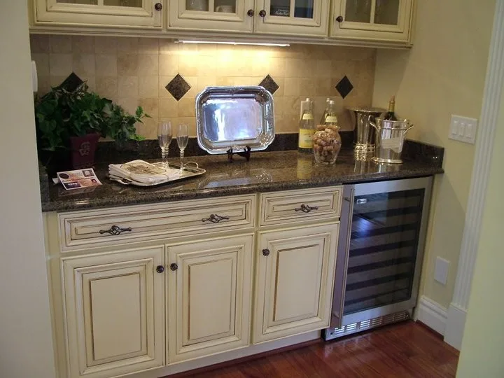 Exhibition Space by Dave's Cabinet, Inc - Photo 4