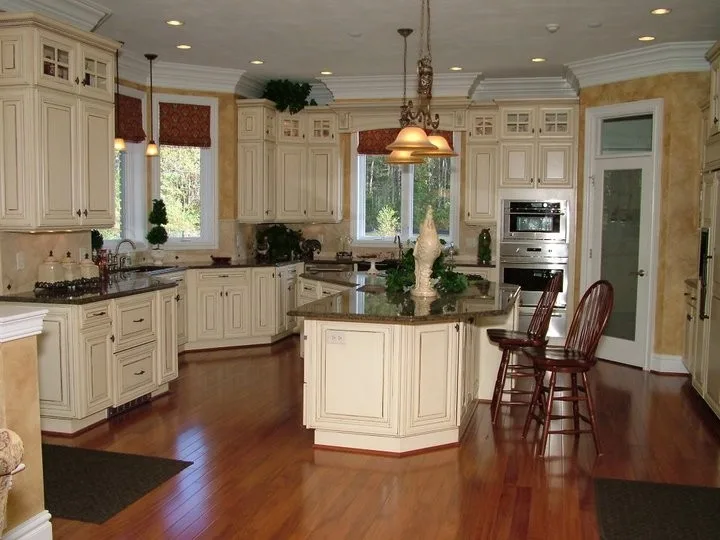 Exhibition Space by Dave's Cabinet, Inc - Photo 3