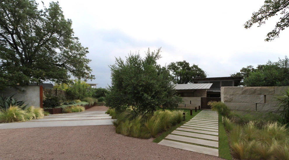 Austin Residence 2 by The Garden Design Studio - Photo 13