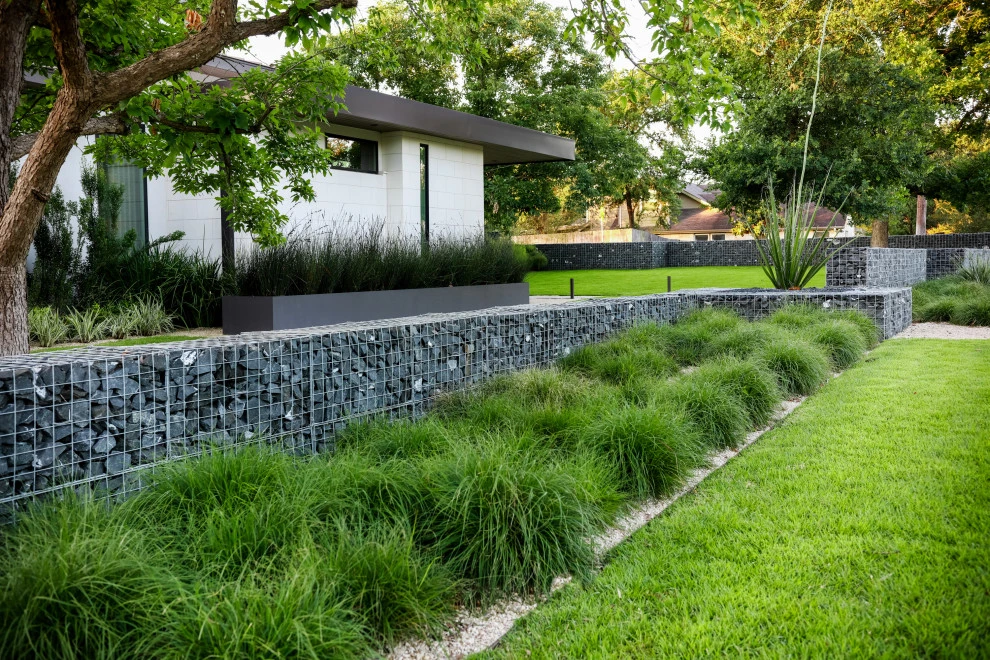 Austin Residence 4 by The Garden Design Studio - Photo 5