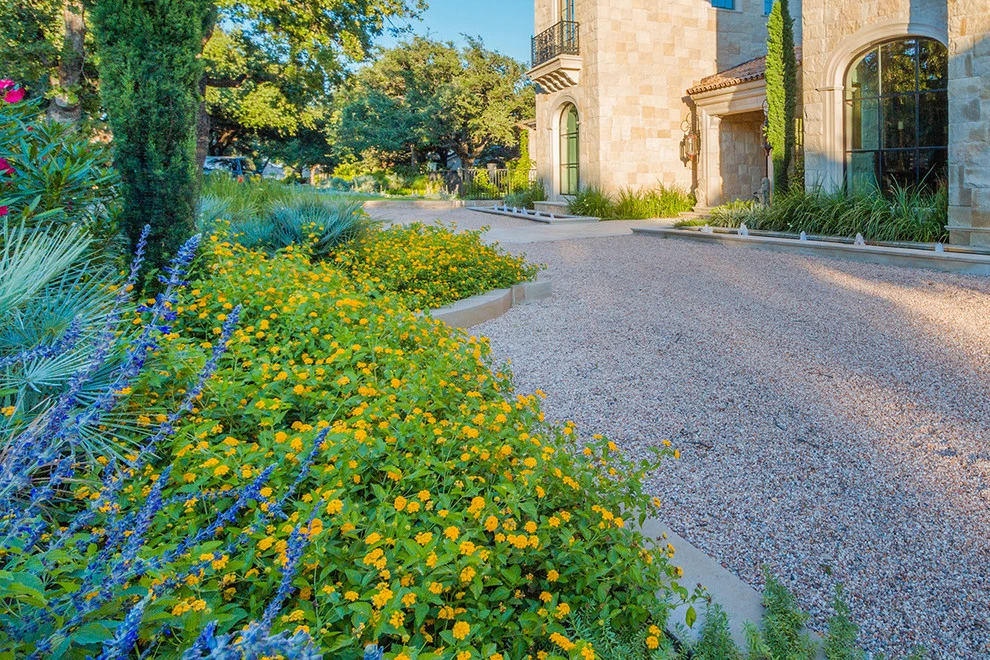 Horseshoe Bay Residence 2 by The Garden Design Studio - Photo 16