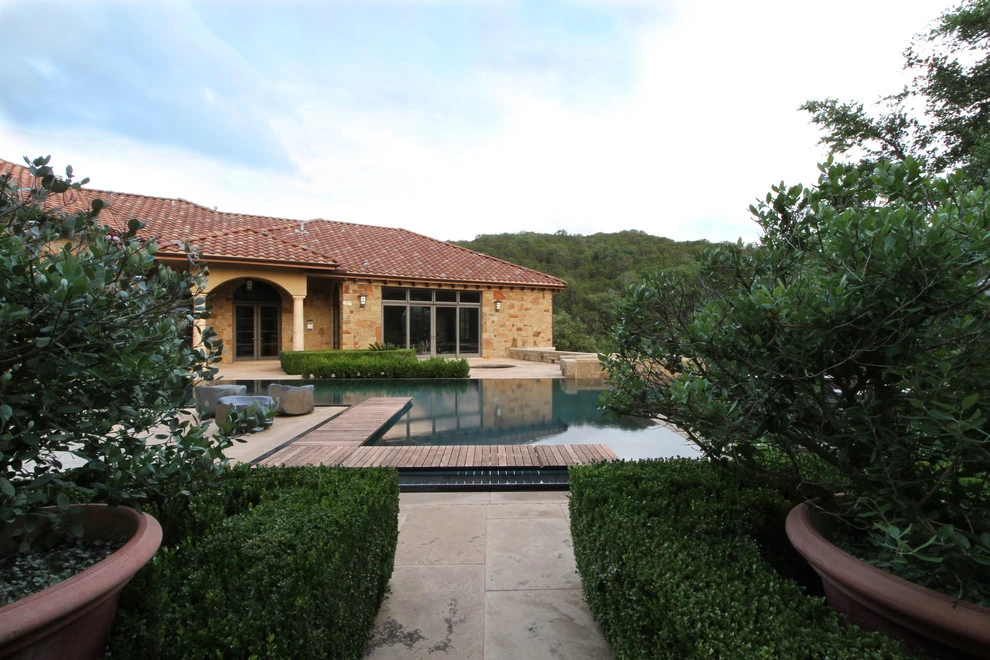 Austin Residence 1 by The Garden Design Studio - Photo 4