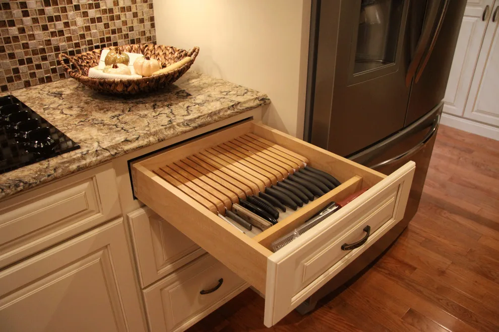 Welcoming Traditions by Robison Kitchen And Home - Photo 12