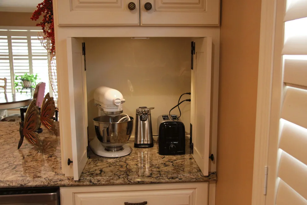 Welcoming Traditions by Robison Kitchen And Home - Photo 6