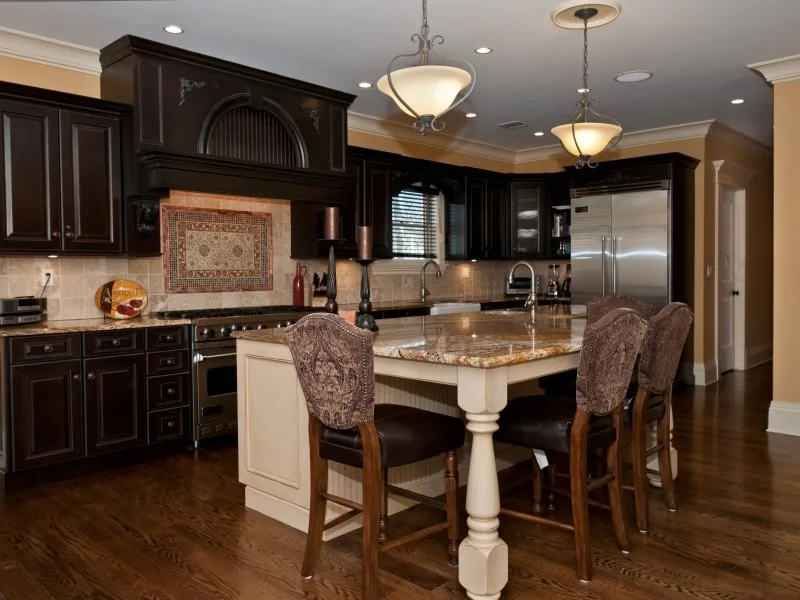 Attractive Abode by Toni Sabatino - Photo 5