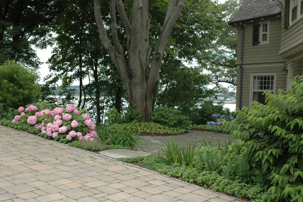 Summer Retreat by Timothy Lee Landscape Design - Photo 12