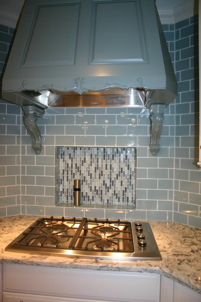 Distinctive Designs For Kitchens And Baths - Photo 7