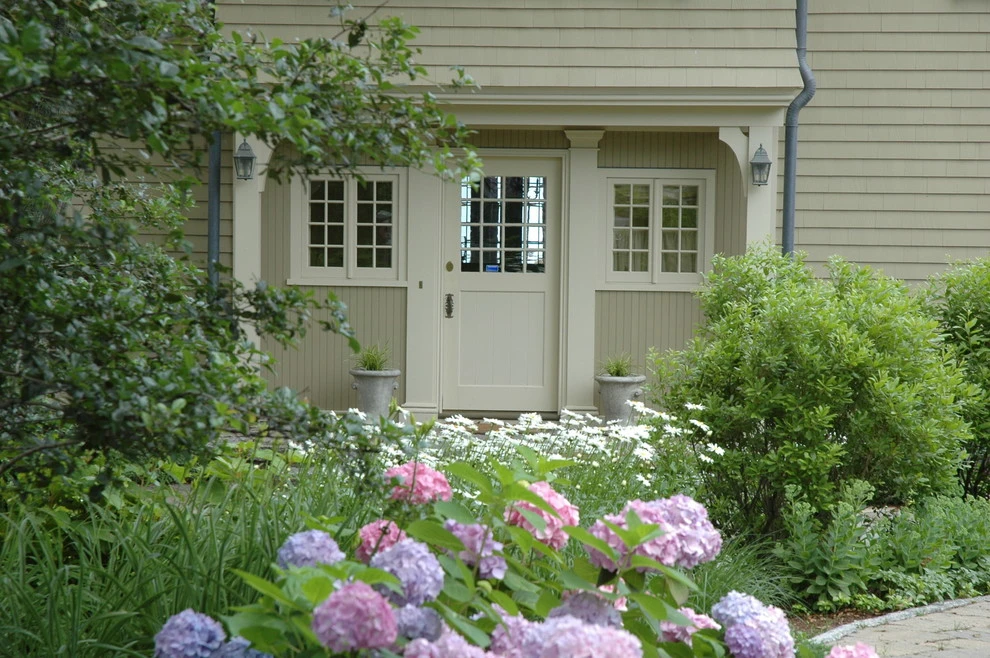Summer Retreat by Timothy Lee Landscape Design - Photo 15