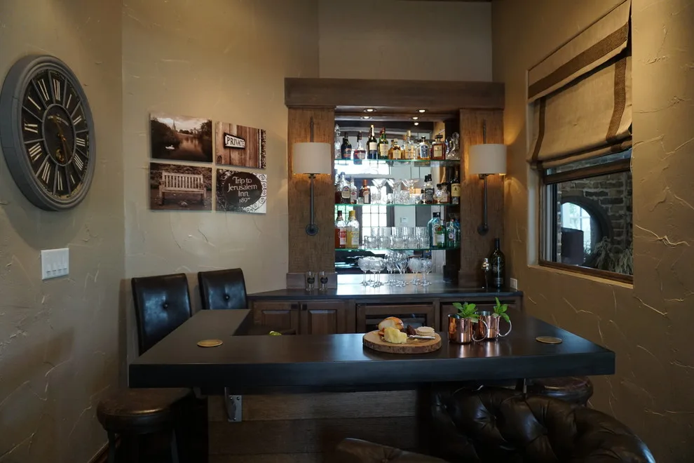 Highland Village Home Bar by Decor Muse - Photo 2