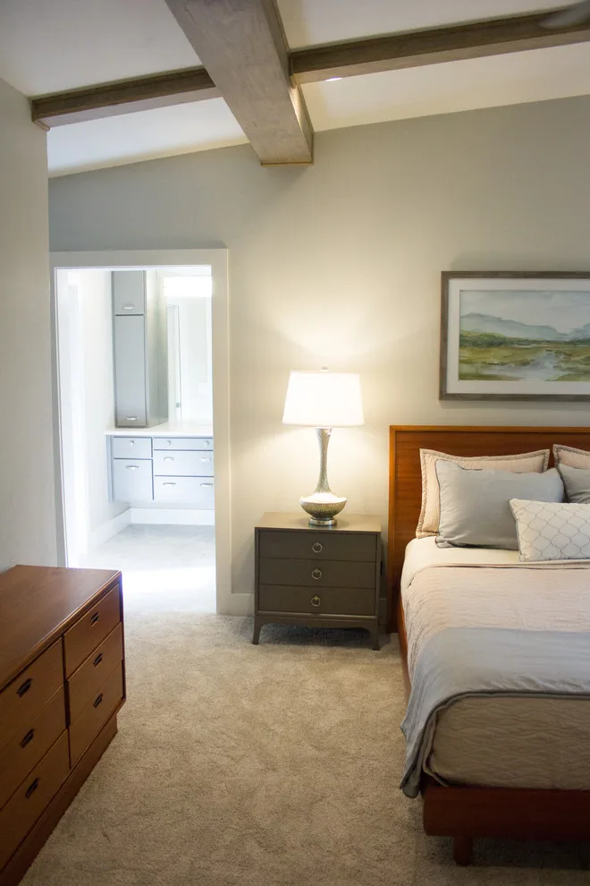 HiLo Master Suite Renovation by Designs Unlimited - Photo 2