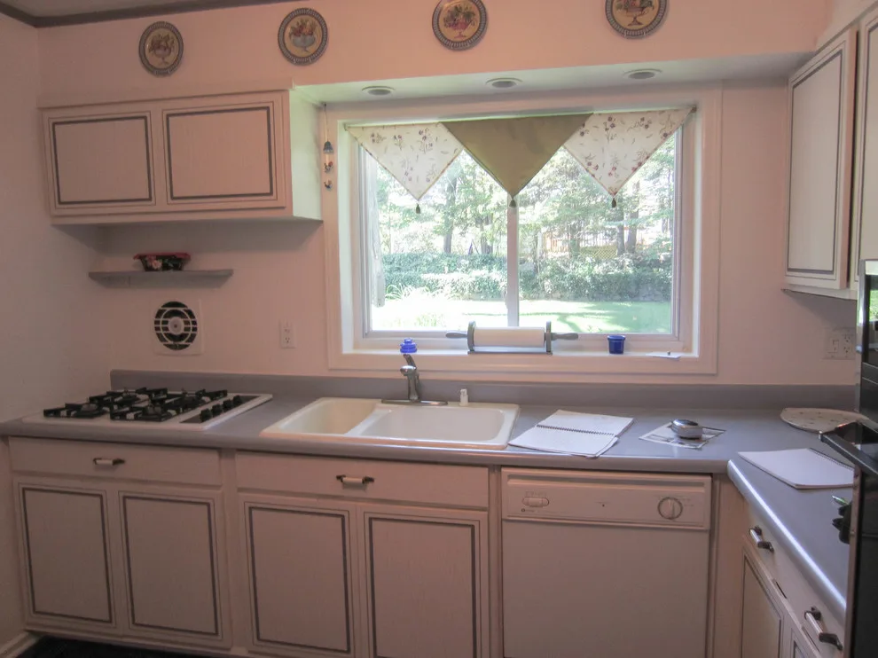 Cottage Avenue by Joan Bigg Design LLC - Photo 4