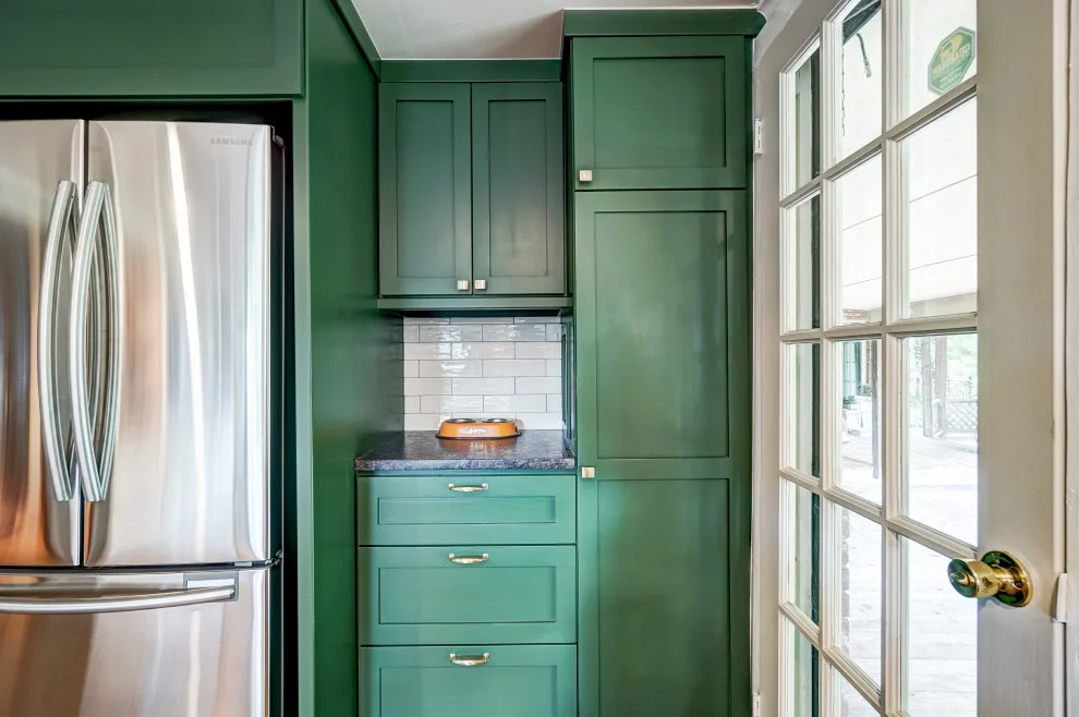 Horseshoe Road Interior Decor by Design Directions - Photo 9
