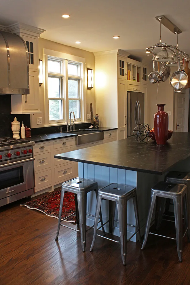 Oak Park Rustic Farmhouse Kitchen by Denise Hauser Design Co. - Photo 5