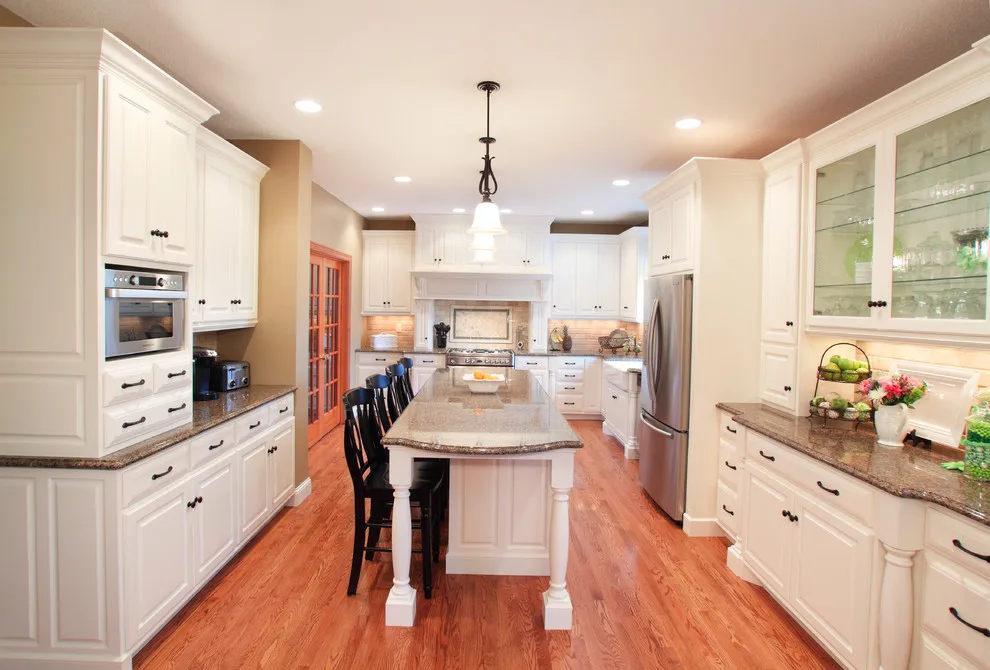 Jasper's Culinary Renovation by Westwind Woodworkers Inc. - Photo 5
