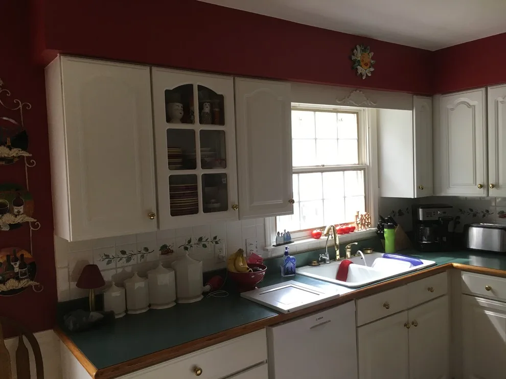 Jeff Shafier Of Lowe's Home Improvement - Photo 2