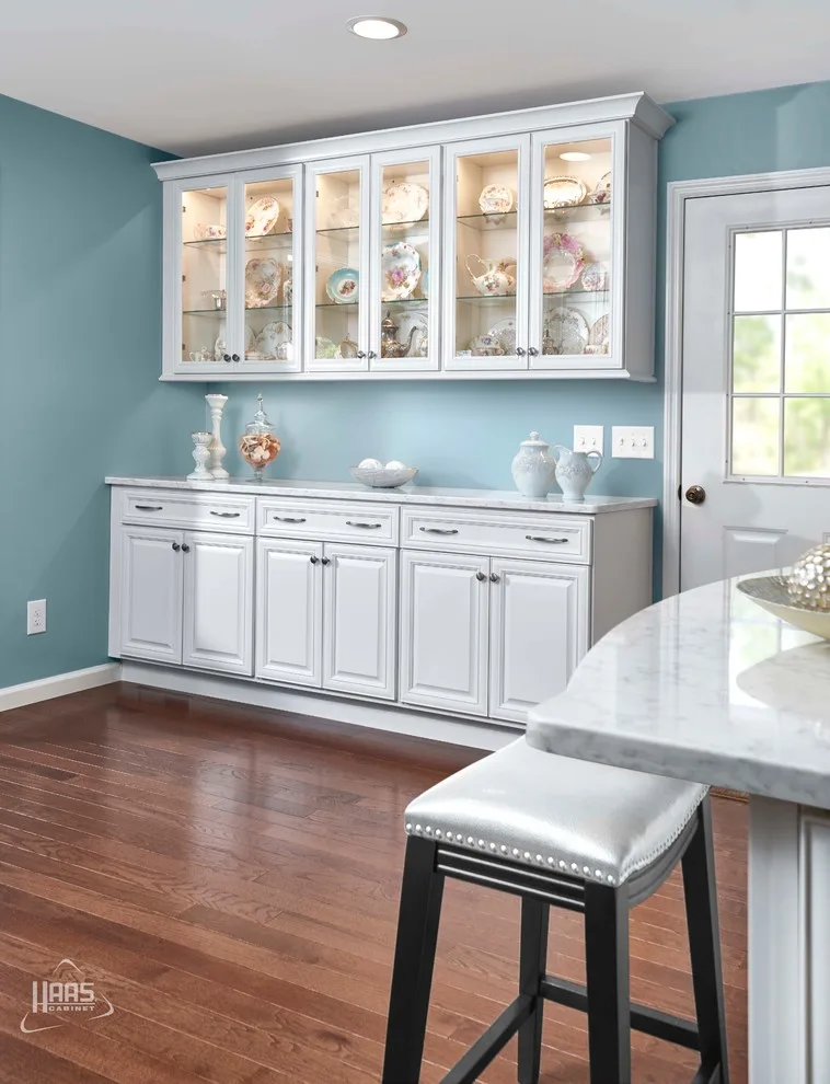 Haas Cabinet at Jefferson Bistro by Räke Cabinet & Countertop Solutions - Photo 3