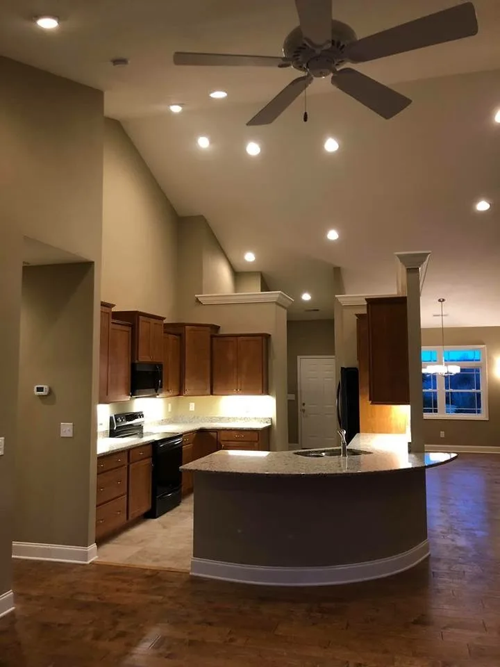 Kitchen Sales & Kitchen Sales Gallery - Photo 3