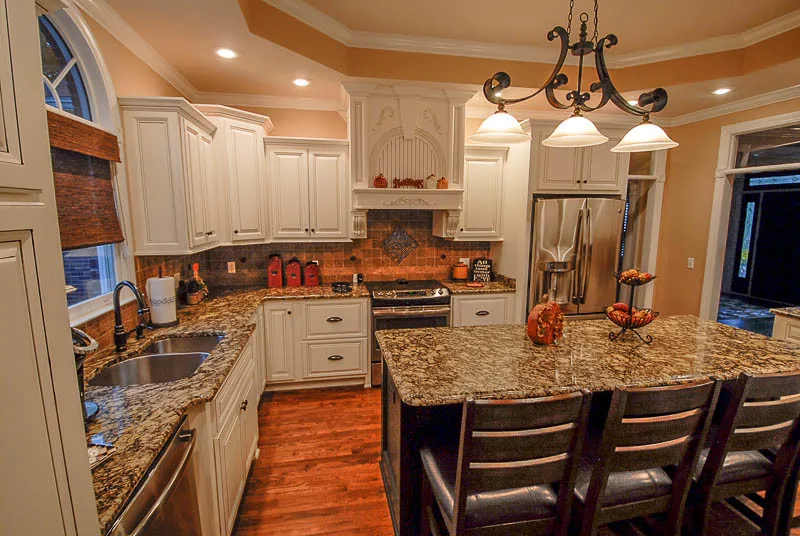 Carol and Boogie Franklin Project by Millwork Supply - Photo 10